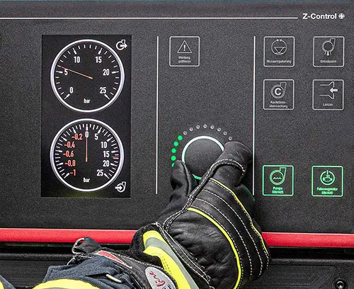 Control element for pump control station