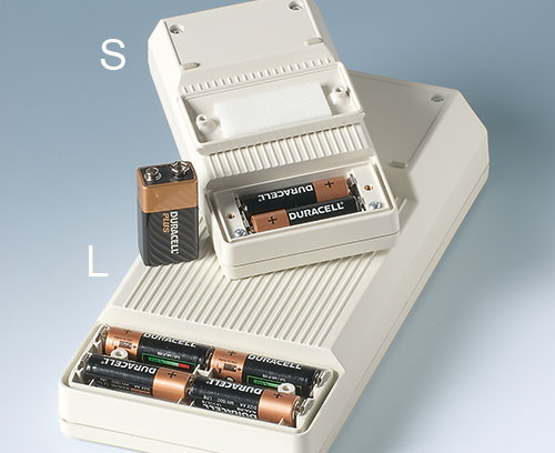 Battery compartments S/L: 2 or 4 x AA, 1 x 9 V